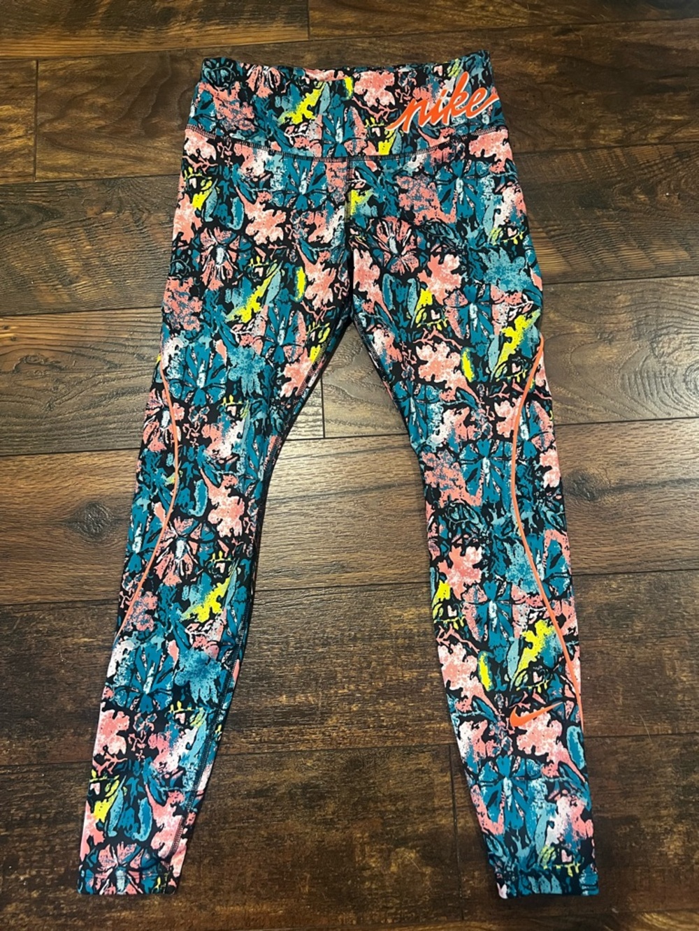Nike floral Print Leggings - Teal & Pink